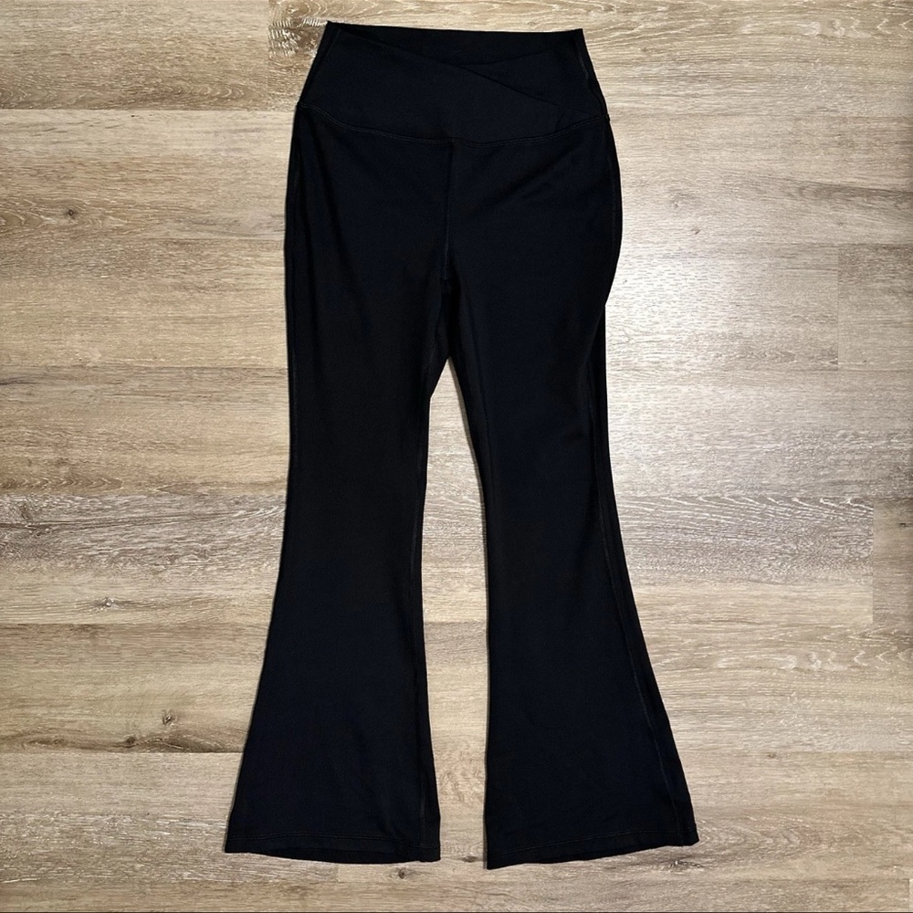 Yogalicious Black Flared Yoga Leggings